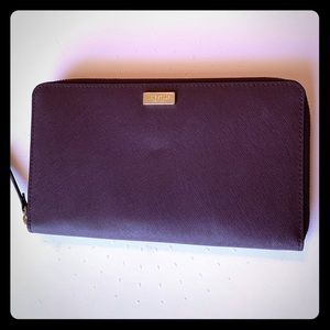 Kate Spade Laurel Way Talla Travel Wallet
